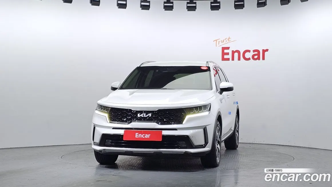 Kia Sorento — фото 5