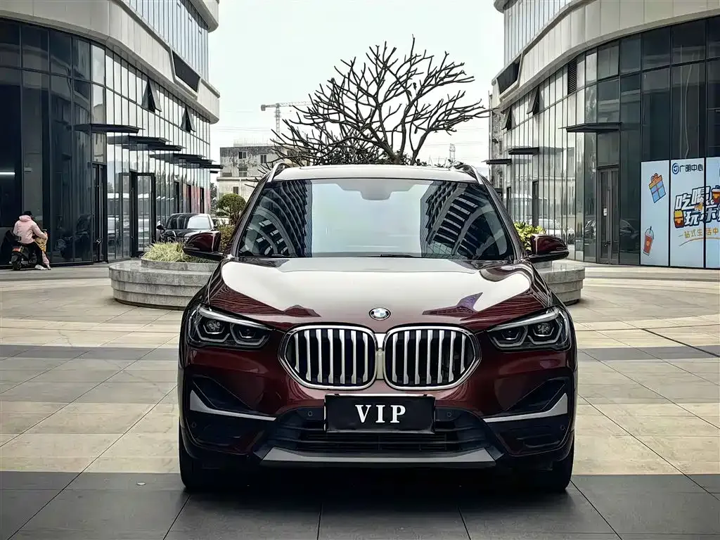 BMW X1 2021 из CN, фото 3