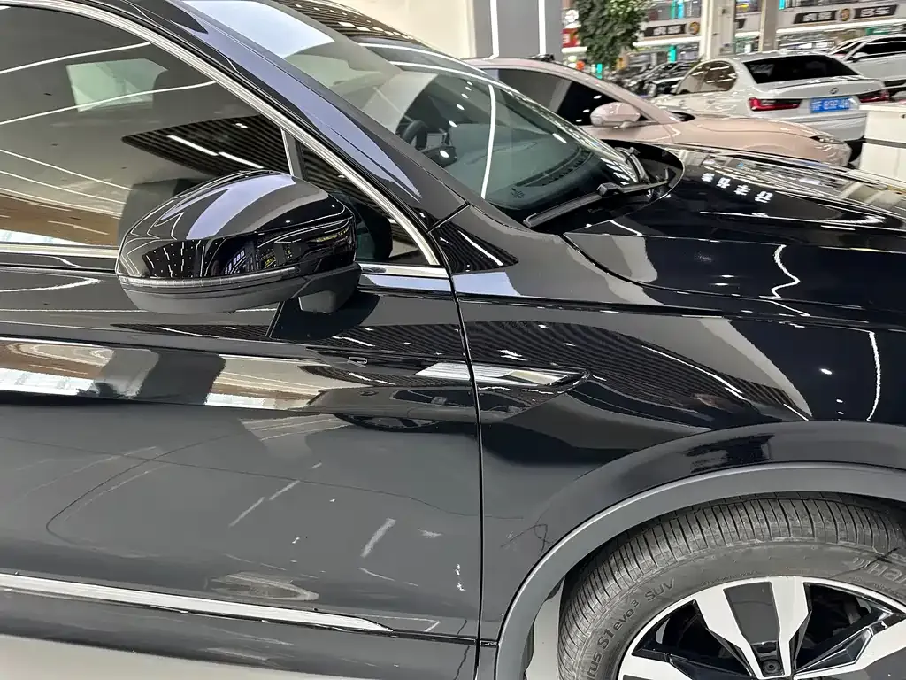 Volkswagen Tiguan L 2023 из CN, фото 7