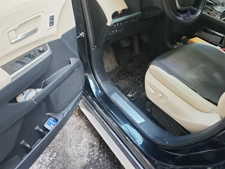 Toyota Granvia 2024 из CN, фото 4