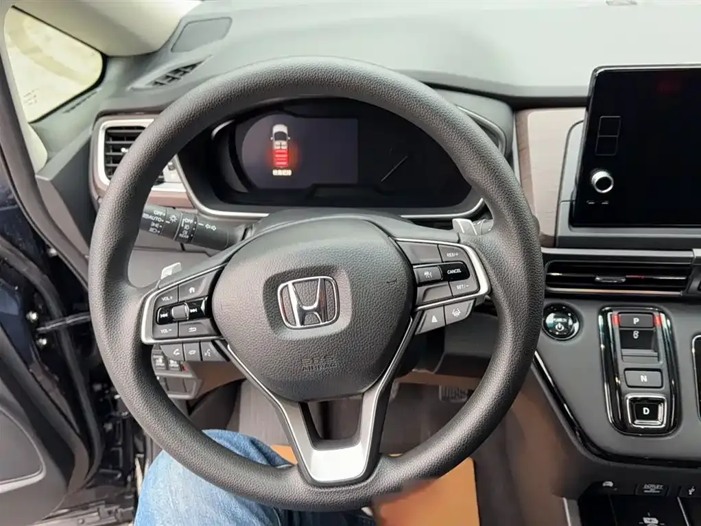Honda Odyssey 2024 из CN, фото 9
