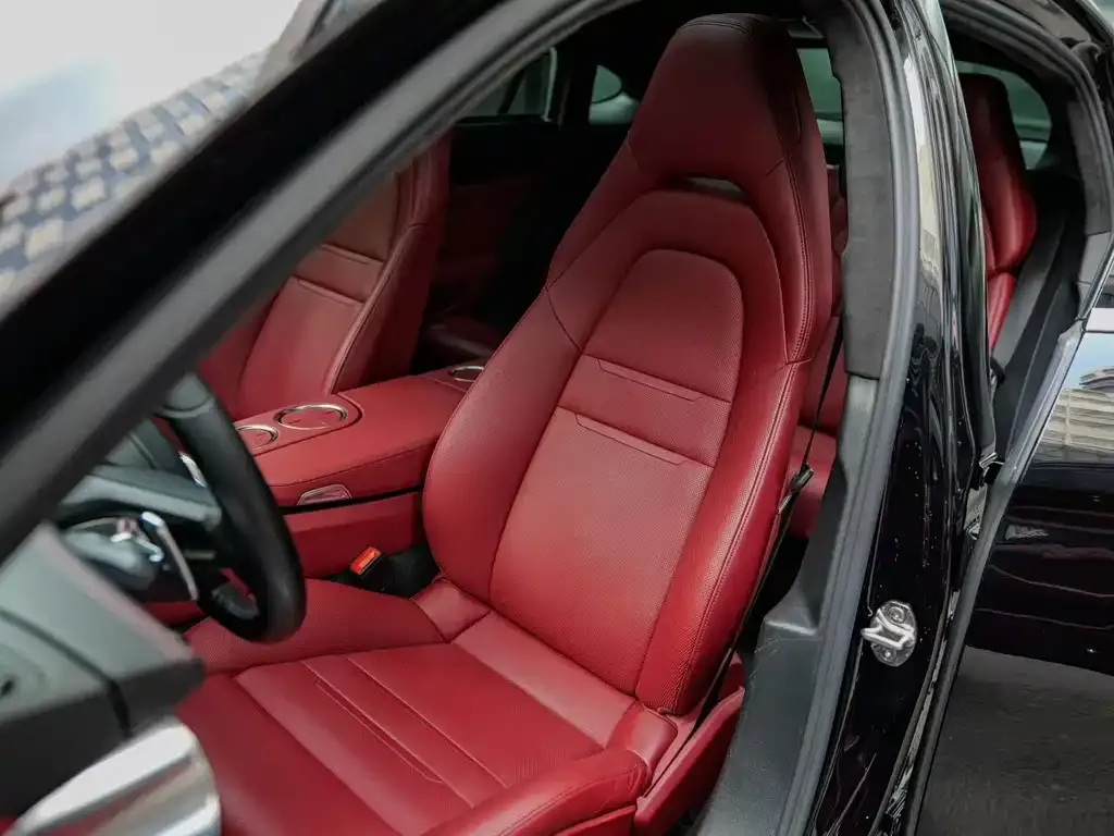 Porsche Panamera 2021 из CN, фото 7