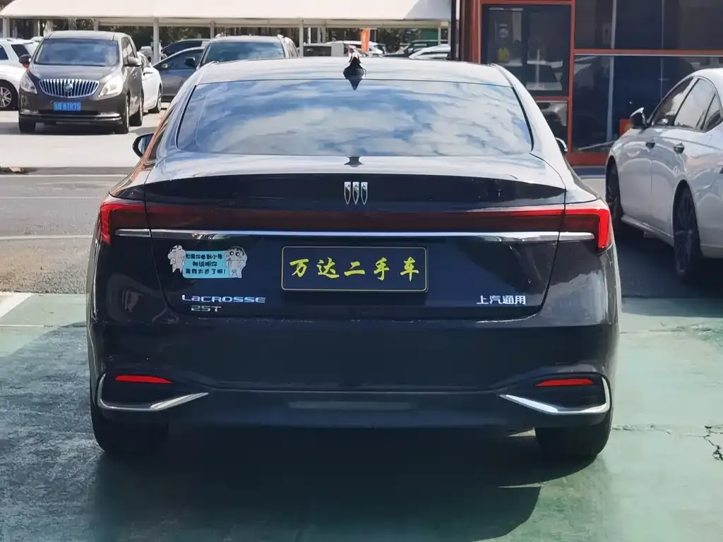 Buick LaCrosse 2023 из CN, фото 8