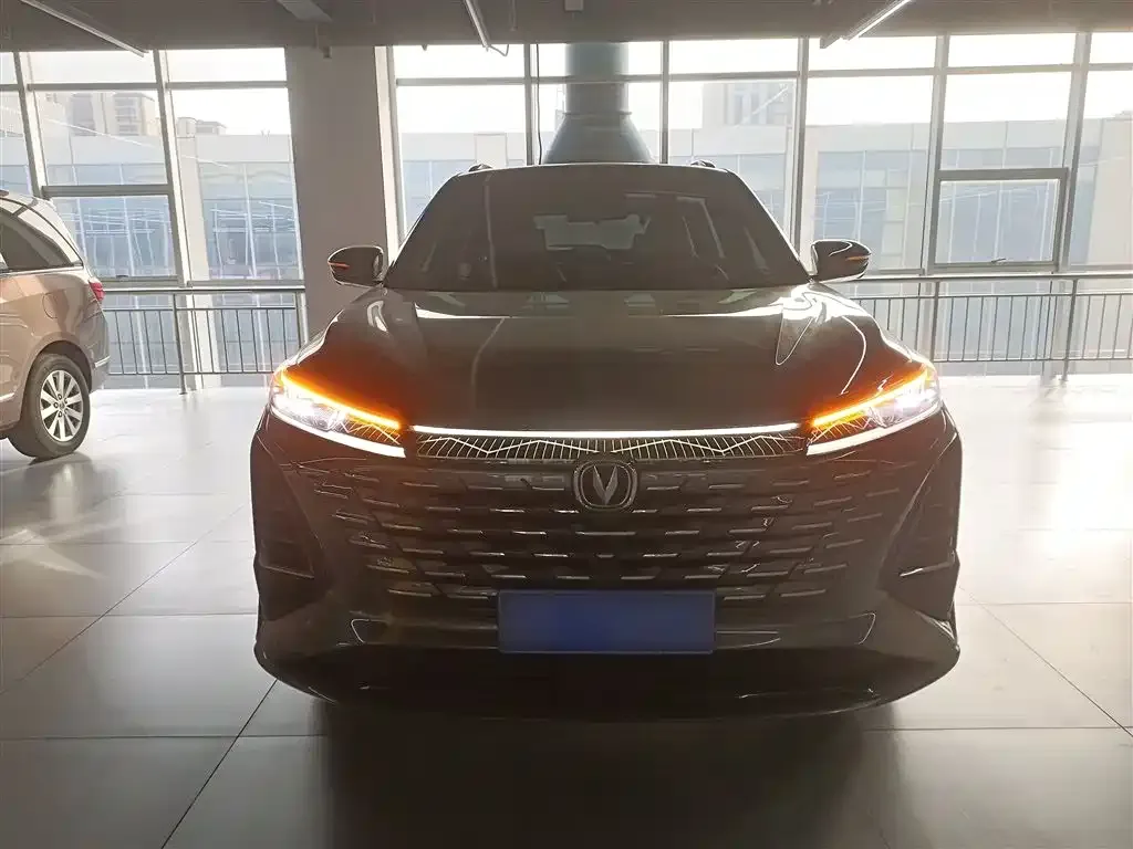 Changan CS75PLUS 2024 из CN, фото 3