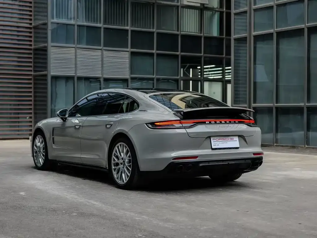 Porsche Panamera 2022 из CN, фото 5