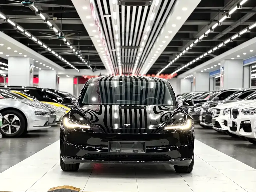 Tesla Model 3 2024 из CN, фото 10