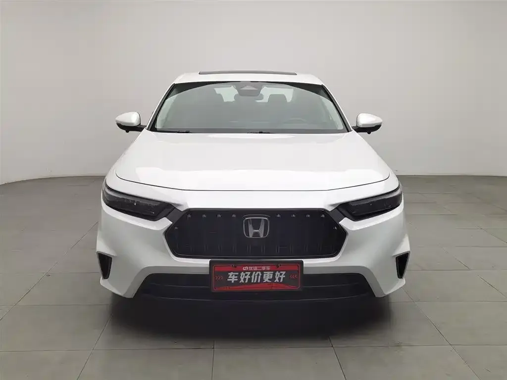 Honda Inspire 2023 из CN, фото 3