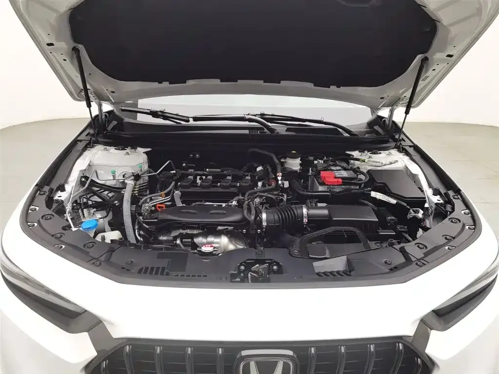 Honda Inspire 2023 из CN, фото 10