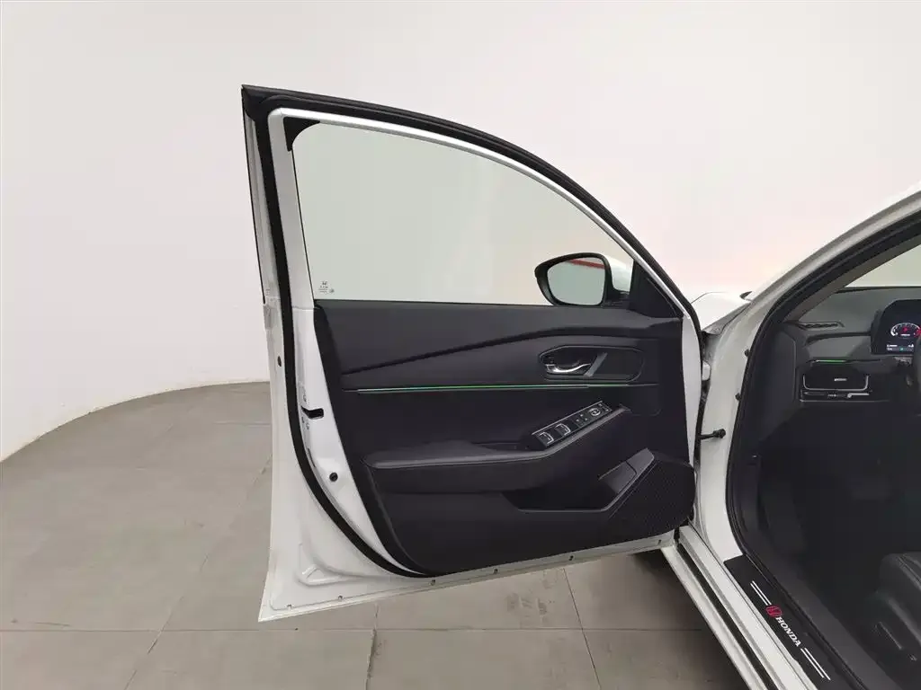 Honda Inspire 2023 из CN, фото 7