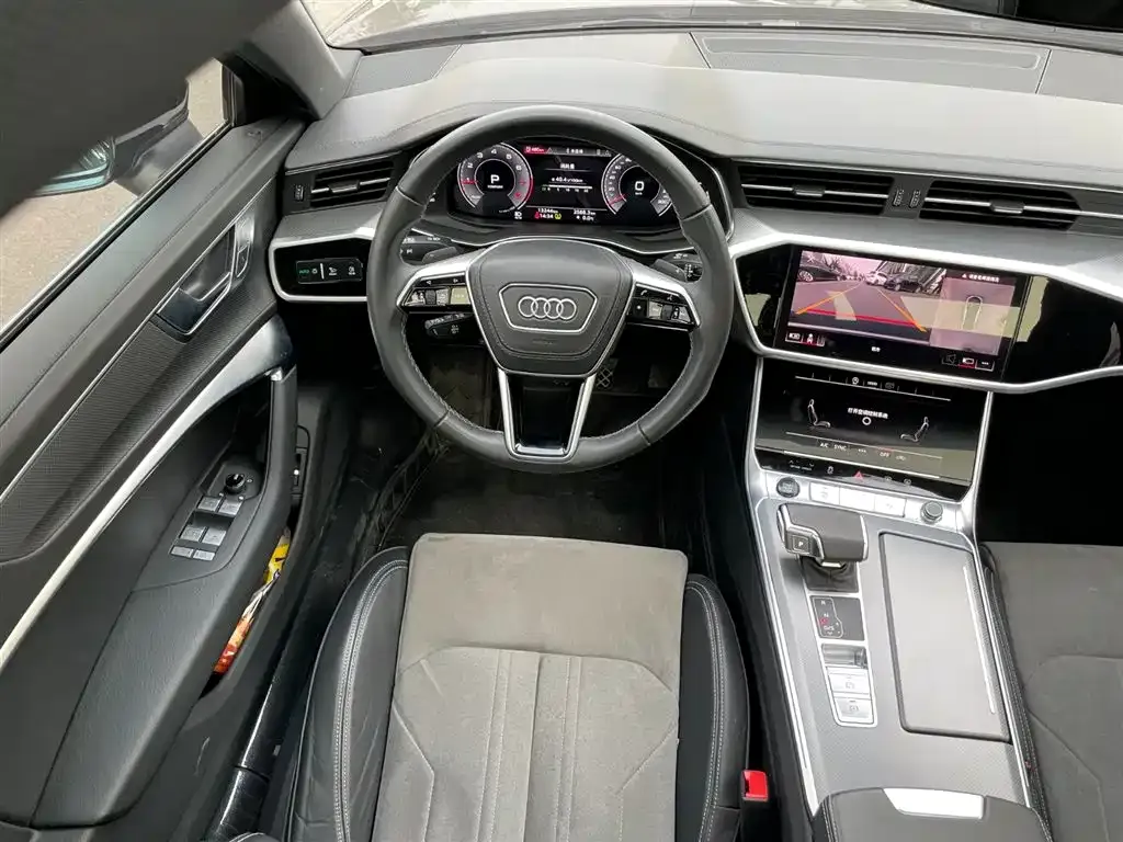 Audi A6L 2024 из CN, фото 5