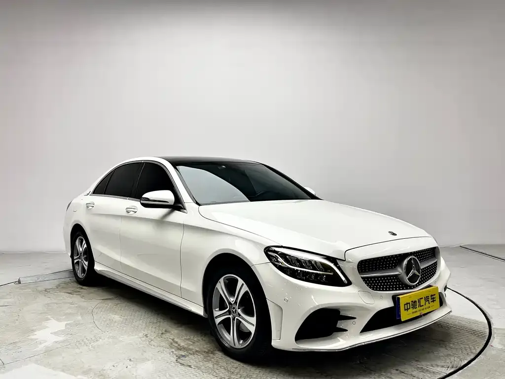 Mercedes-Benz C-Class — фото 6
