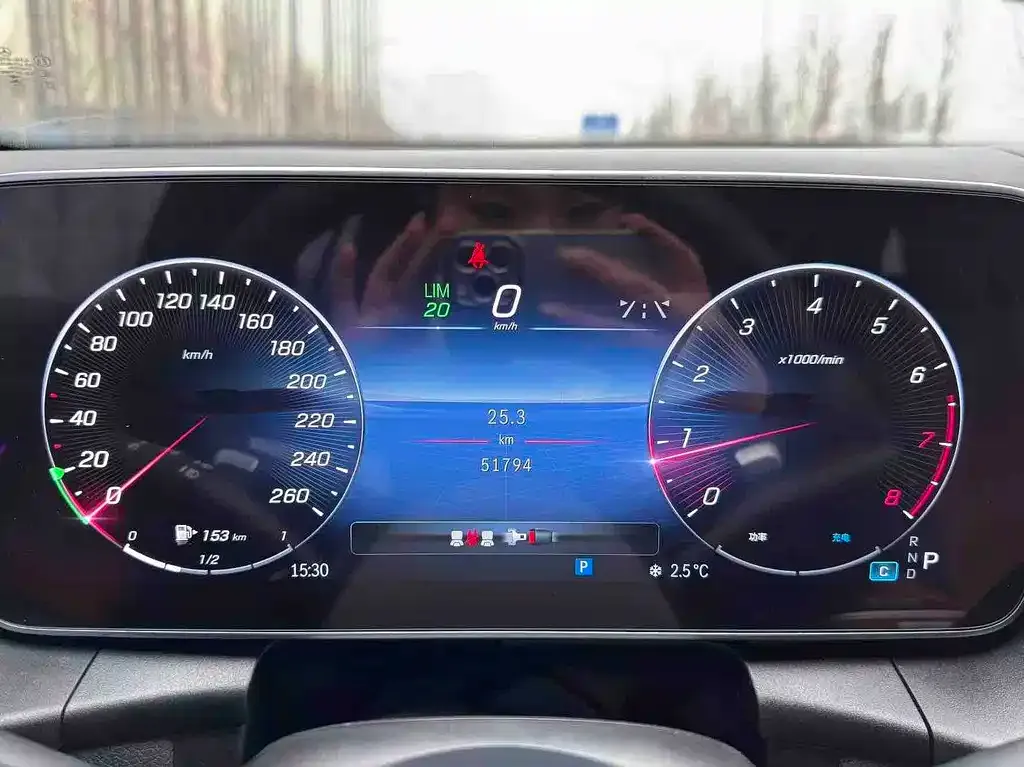 Mercedes-Benz GLC 2023 из CN, фото 2