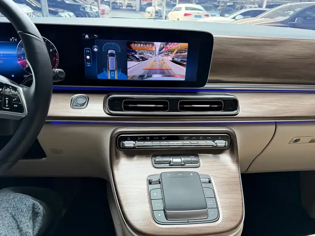 Mercedes-Benz V-Class 2025 из CN, фото 6