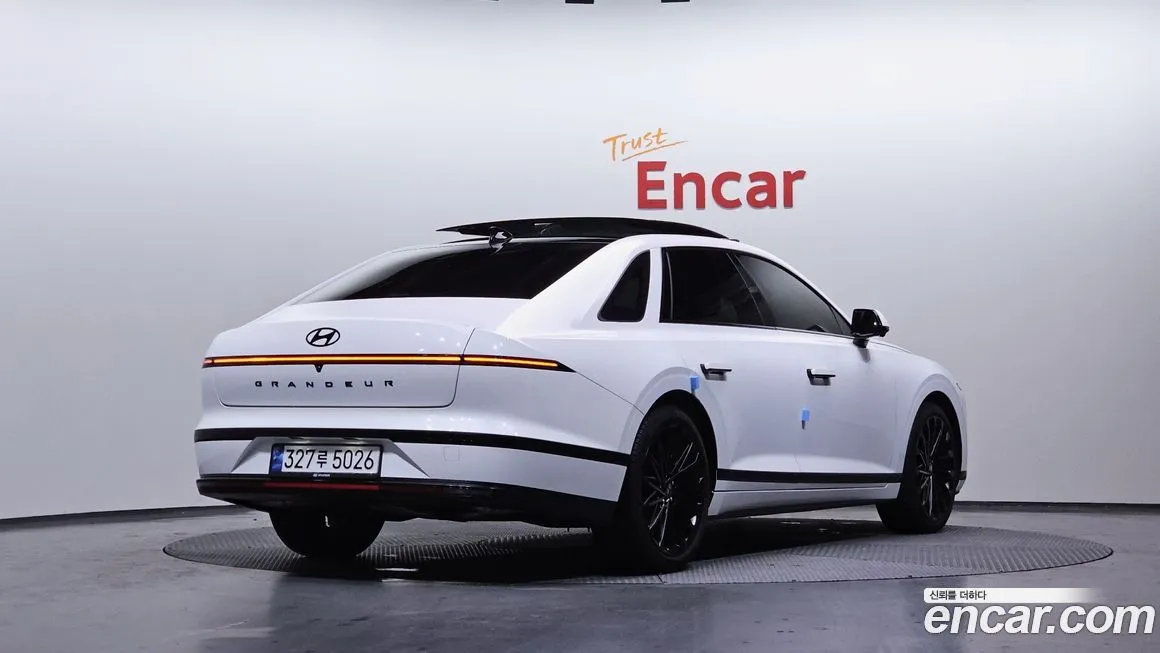 Hyundai Grandeur 2023 из KR, фото 3