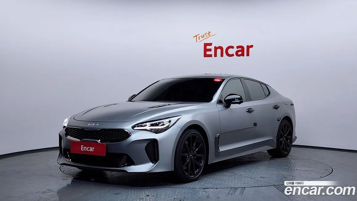 Kia Stinger 2023 из KR, фото 1
