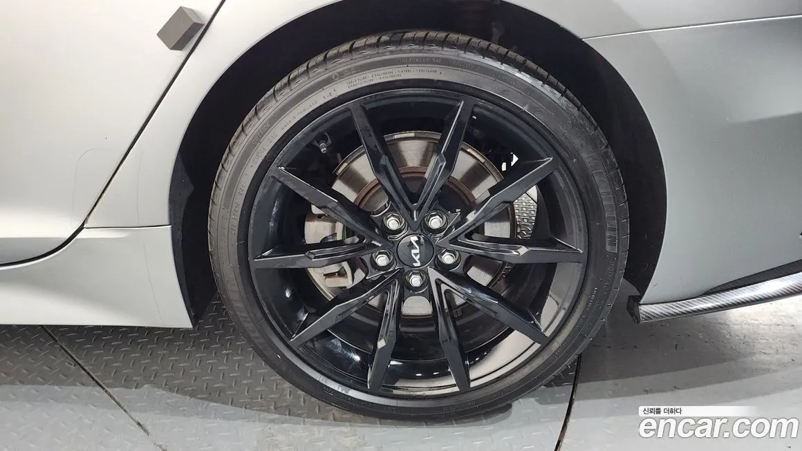 Kia Stinger 2023 из KR, фото 9