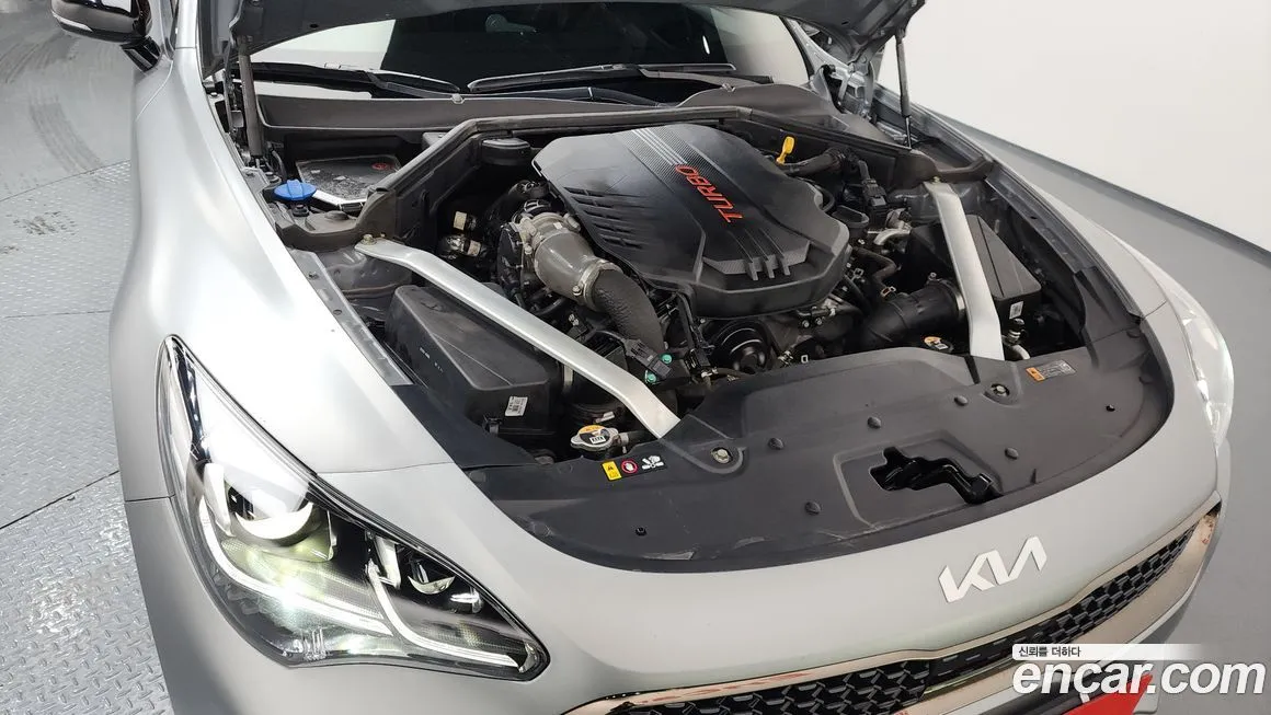 Kia Stinger 2023 из KR, фото 4