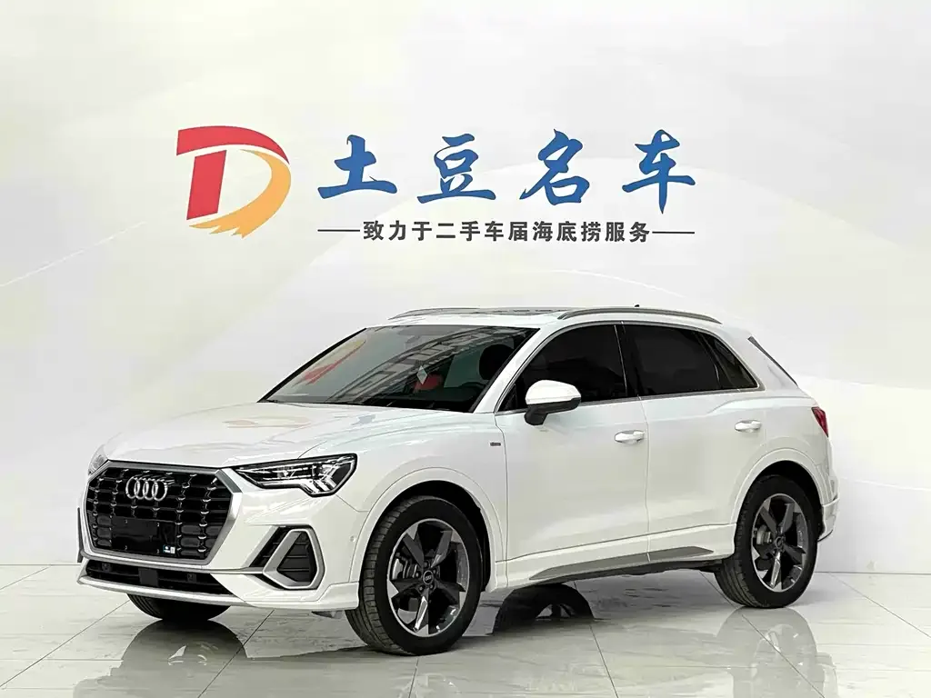 Audi Q3 2022 из CN, фото 1