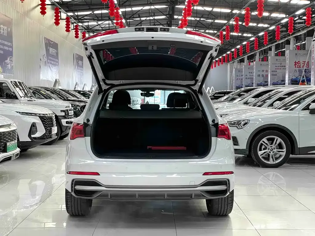 Audi Q3 2022 из CN, фото 4