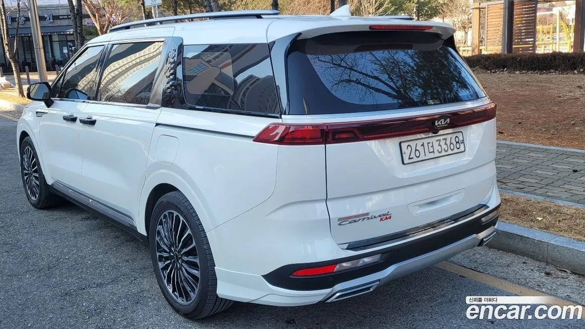 Kia Carnival — фото 2