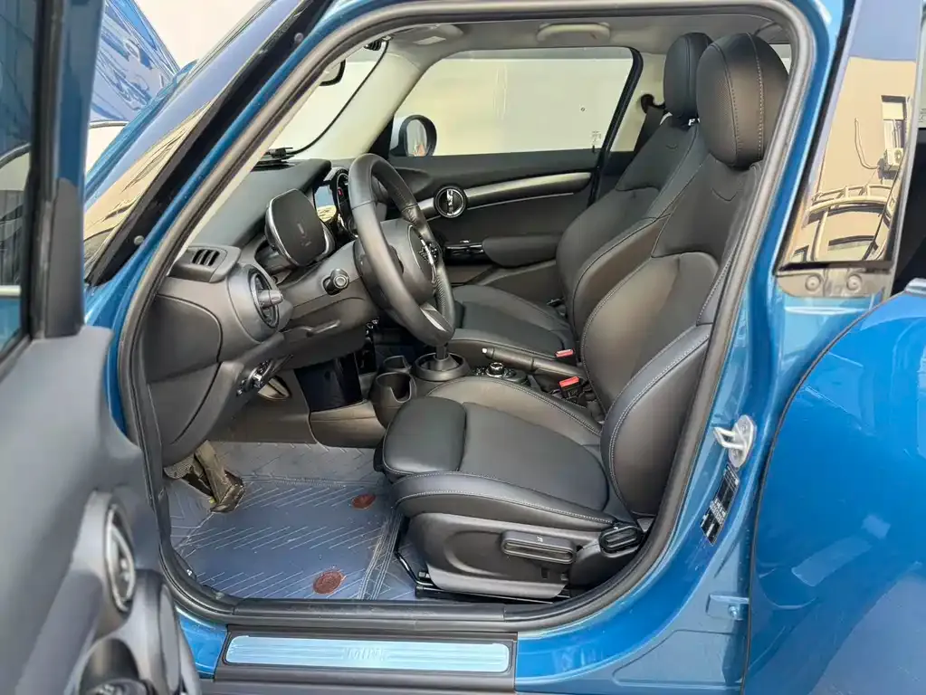 MINI Cooper (3-door) 2021 из CN, фото 10