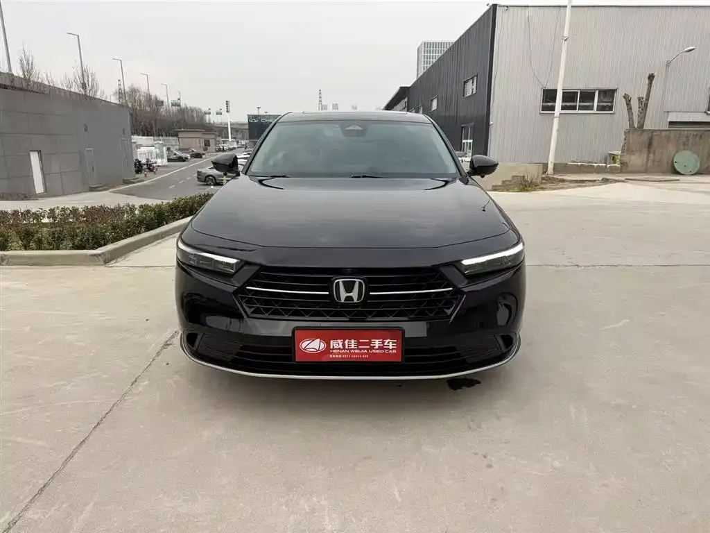 Honda Accord — фото 7