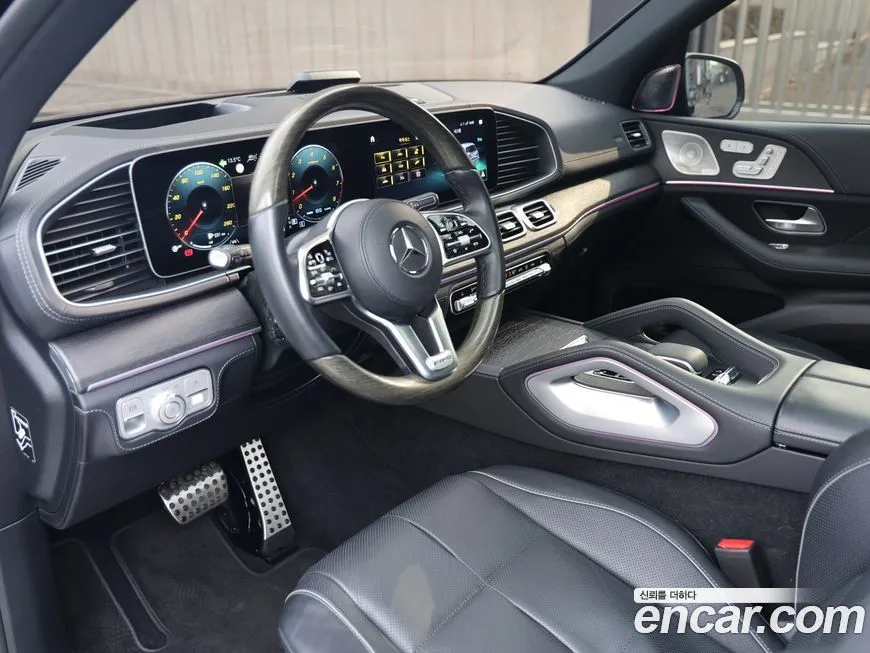 Mercedes-Benz GLS-Class — фото 9