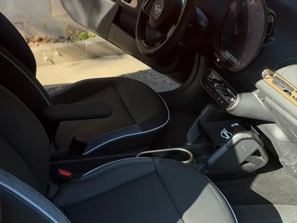 MINI Cooper EV 2025 из CN, фото 9