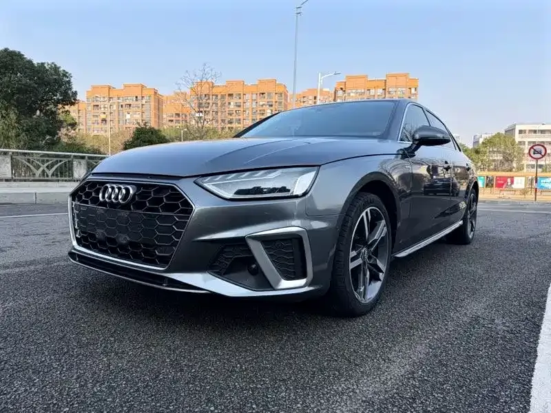 Audi A4L 2022 из CN, фото 5