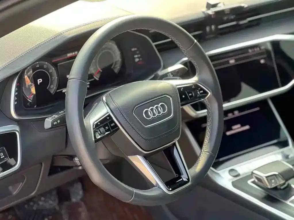 Audi A6L — фото 3