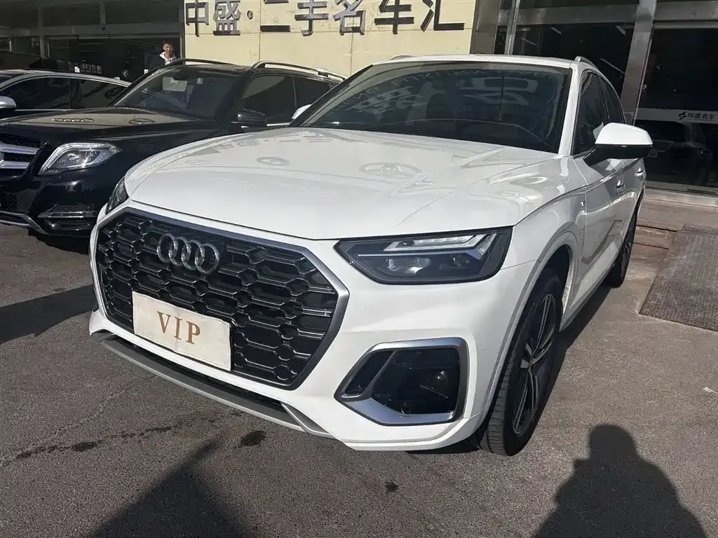 Audi Q5L 2023 из CN, фото 1
