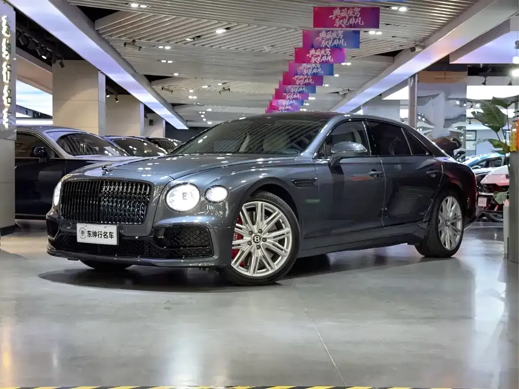 Bentley Flying Spur 2024 из CN, фото 1