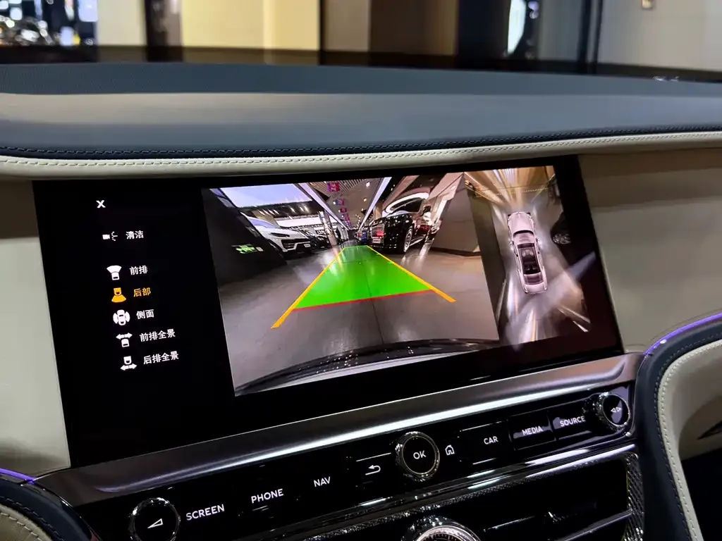 Bentley Flying Spur 2024 из CN, фото 6