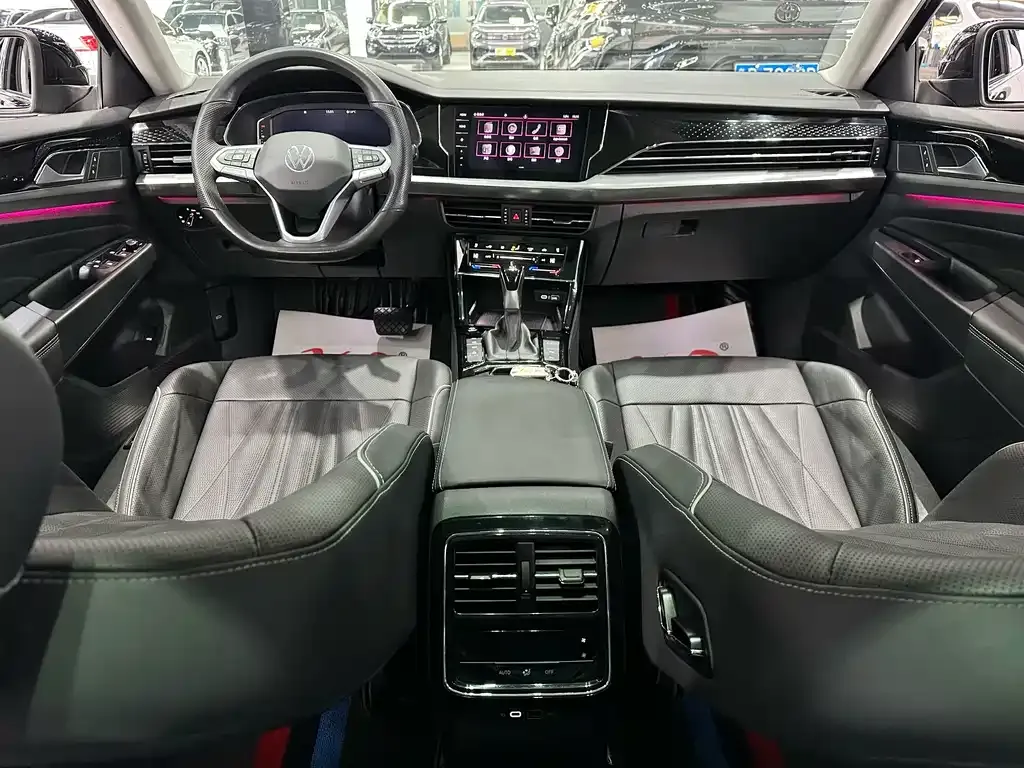 Volkswagen Passat 2021 из CN, фото 7