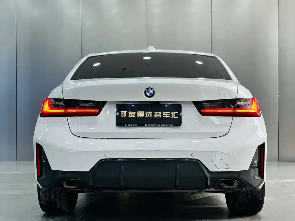 BMW 3 Series 2023 из CN, фото 10