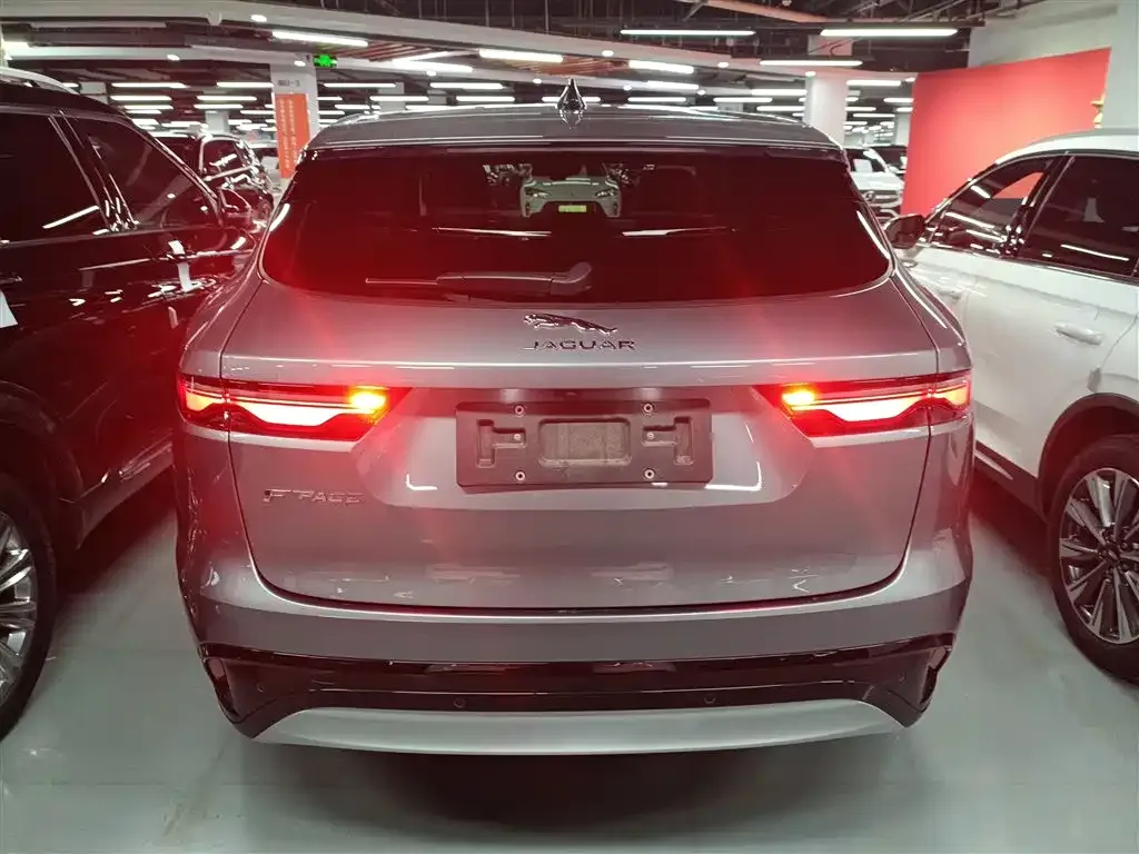 Jaguar F-PACE 2023 из CN, фото 5