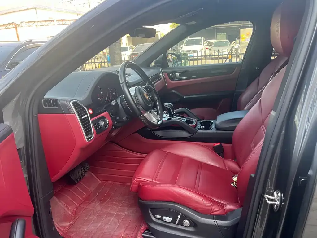 Porsche Cayenne 2021 из CN, фото 3