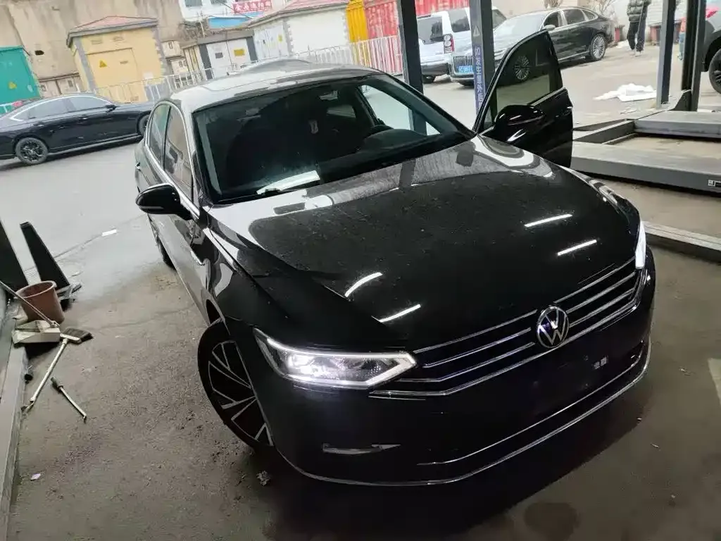 Volkswagen Magotan 2022 из CN, фото 3
