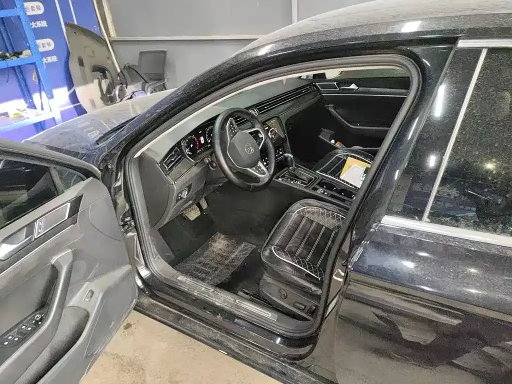 Volkswagen Magotan 2022 из CN, фото 6