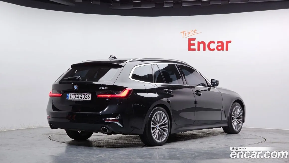 BMW 3-Series 2021 из KR, фото 7