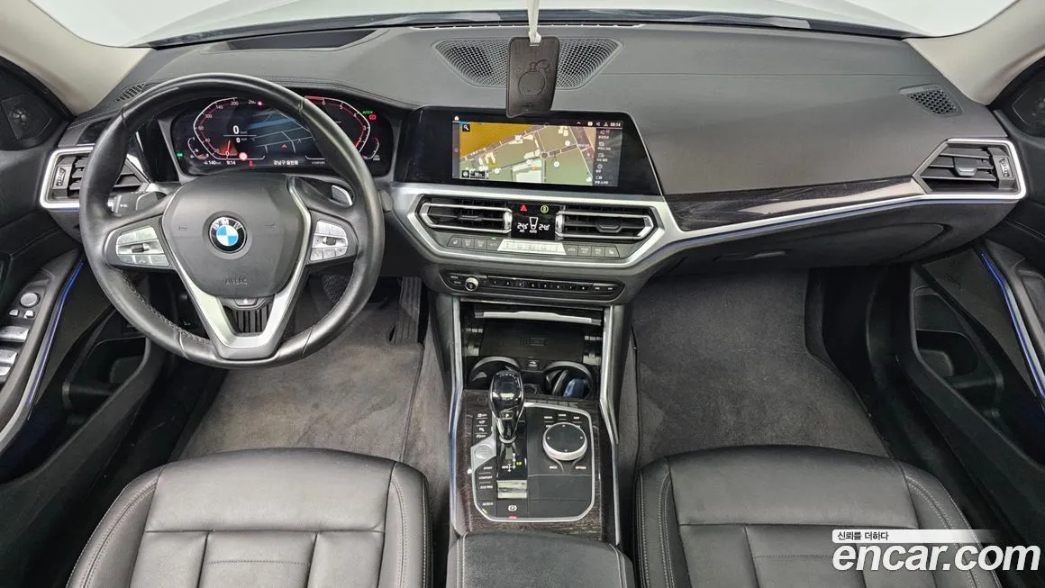 BMW 3-Series 2021 из KR, фото 2