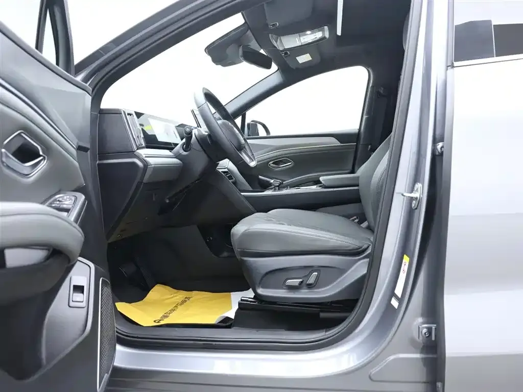 BYD L DM-i 2025 из CN, фото 7