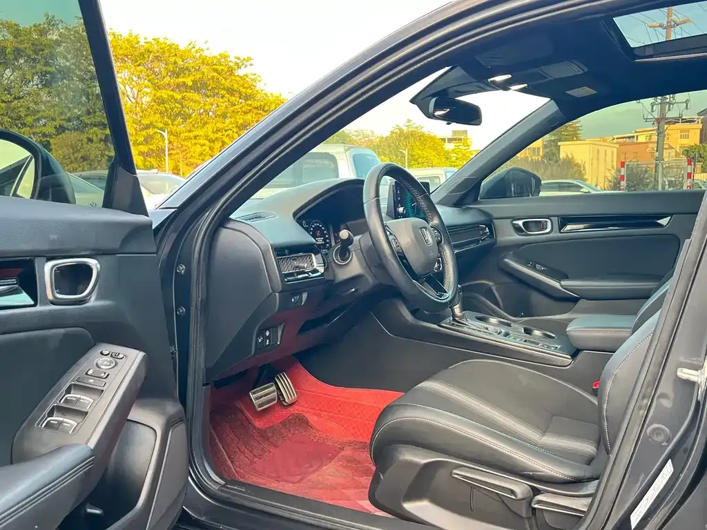 Honda Civic — фото 2