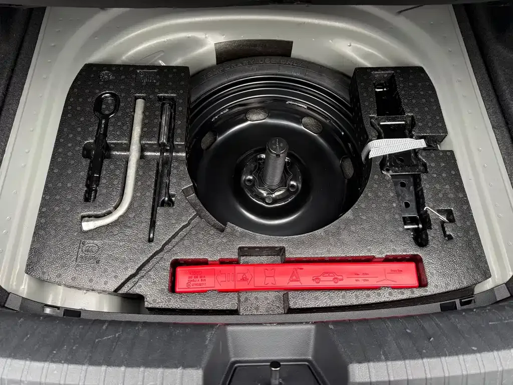 Volkswagen Sagitar 2022 из CN, фото 7
