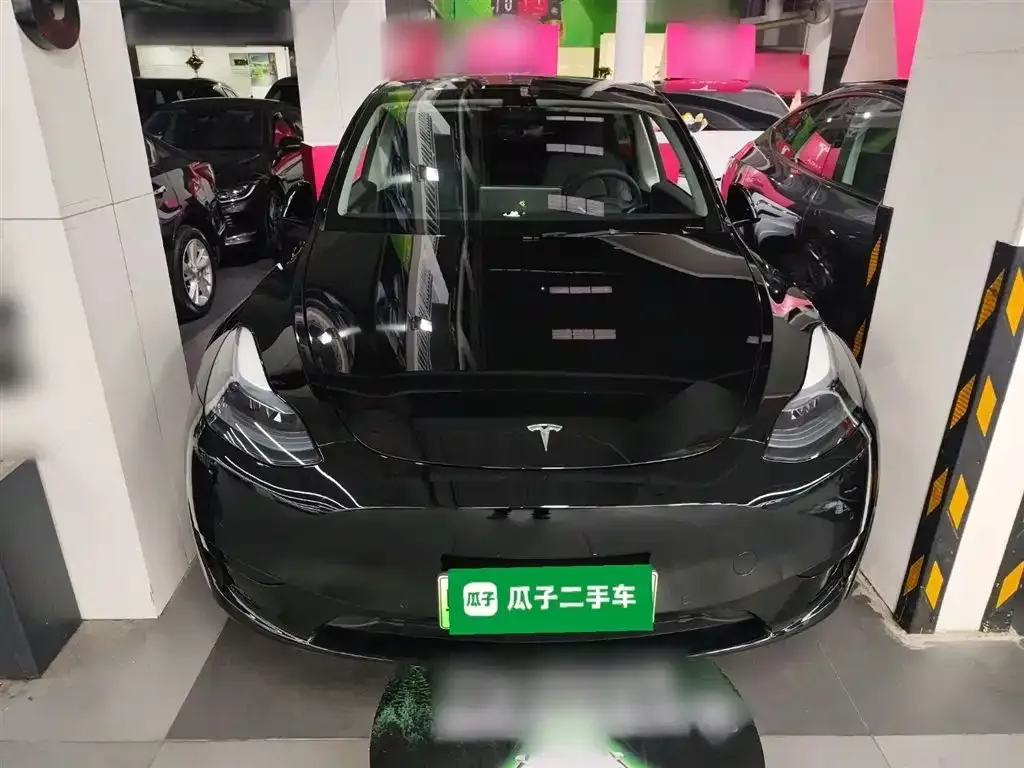Tesla Model Y 2023 из CN, фото 4
