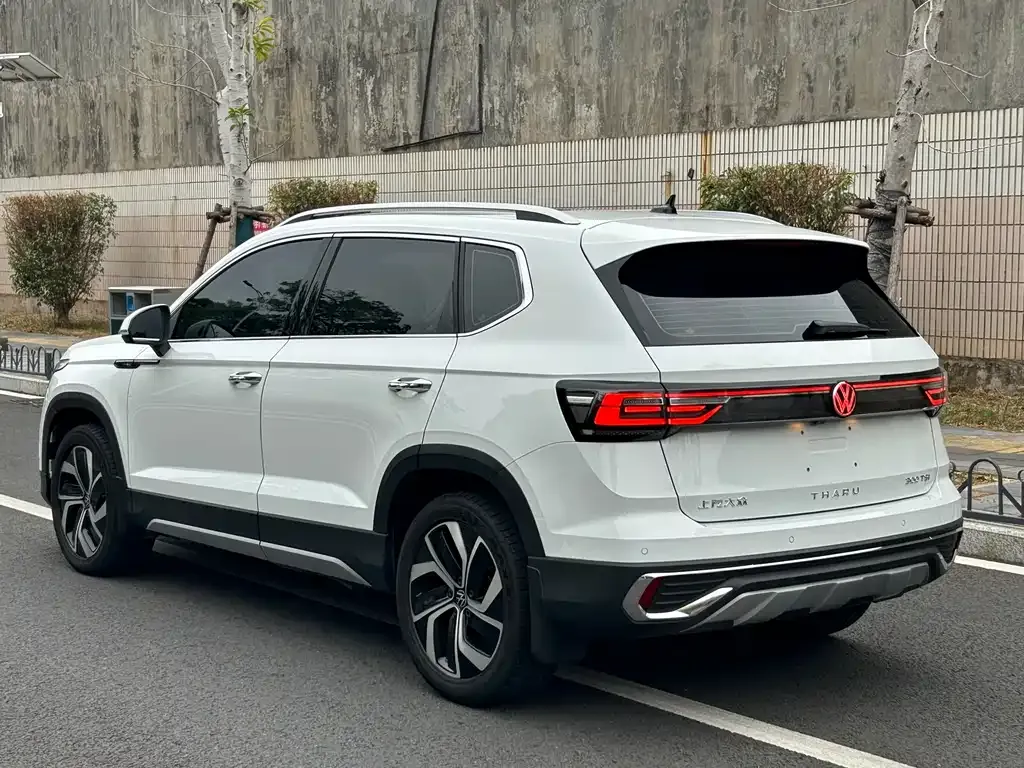 Volkswagen Tharu 2023 из CN, фото 8