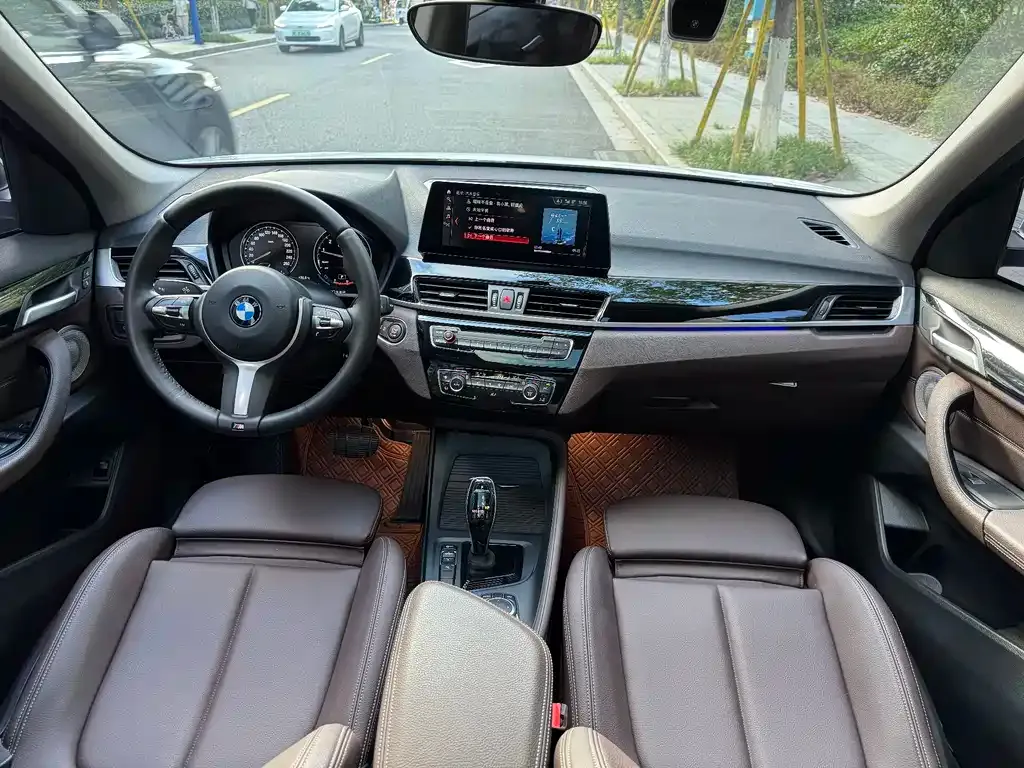 BMW X1 2022 из CN, фото 10
