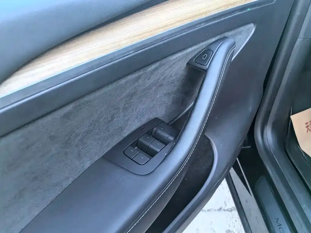 Tesla Model Y 2021 из CN, фото 3