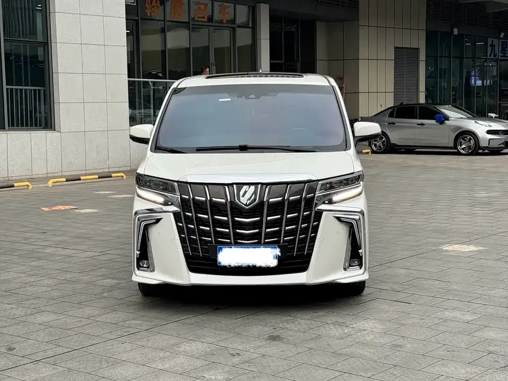 Toyota Alphard 2021 из CN, фото 5