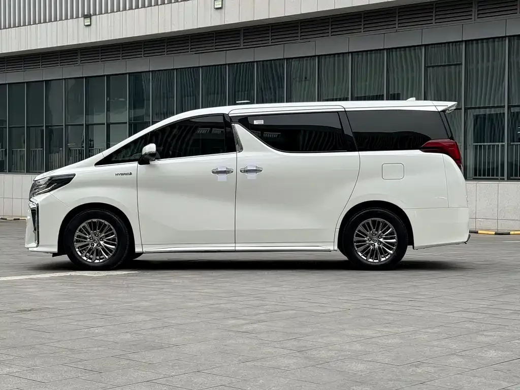Toyota Alphard 2021 из CN, фото 9